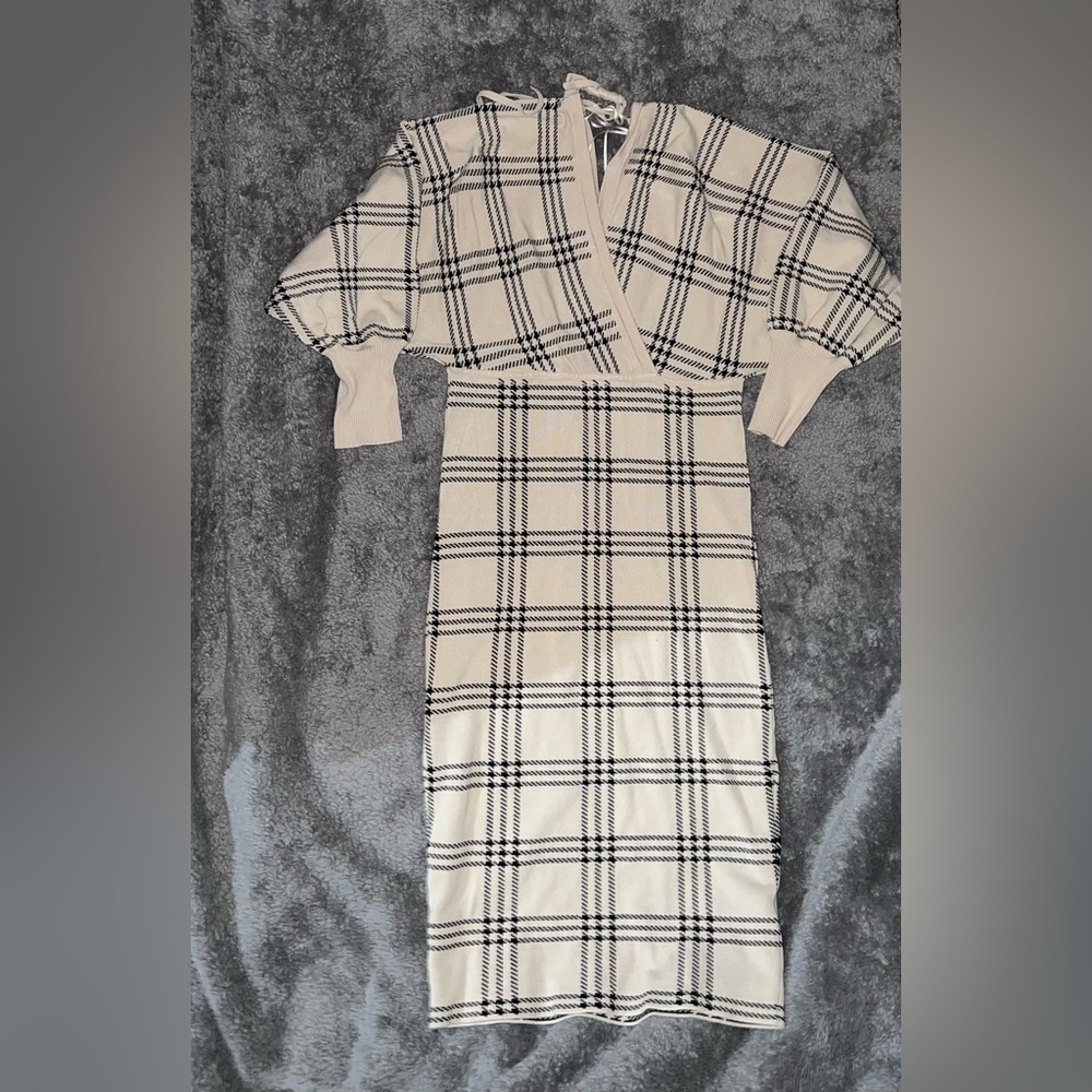 Fashion nova midi dress